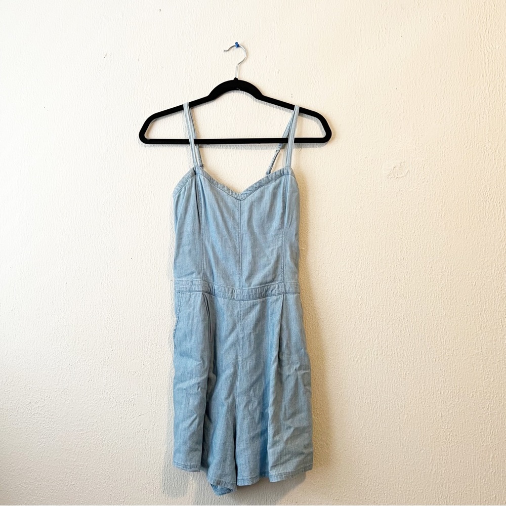 Hollister Light Wash Denim Color Sleeveless Romper in Women’s M